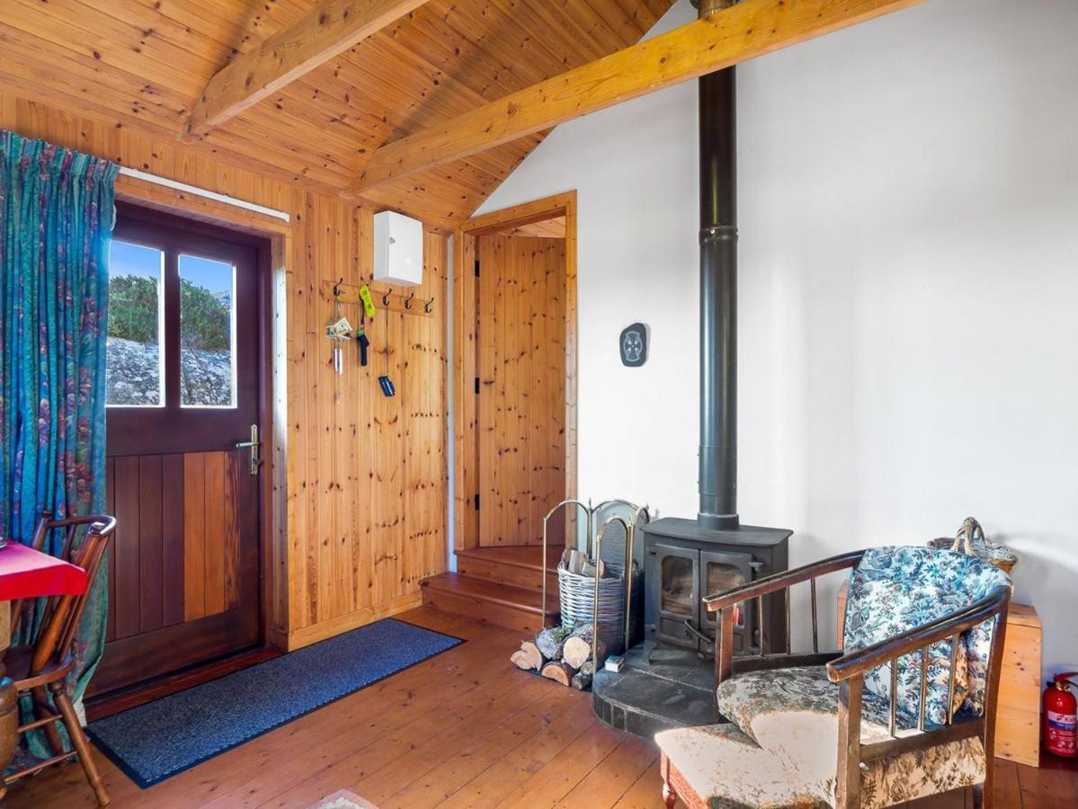 Seaside Log Cabin, Carna Villa ภายนอก รูปภาพ